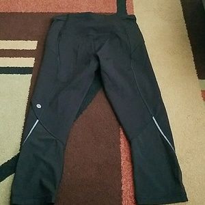 Lululemon crop pants